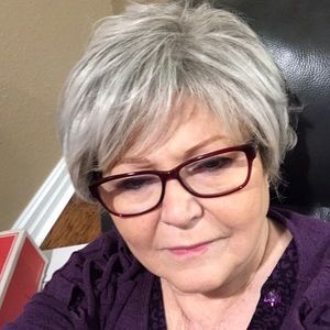 Meet your Posher, Linda